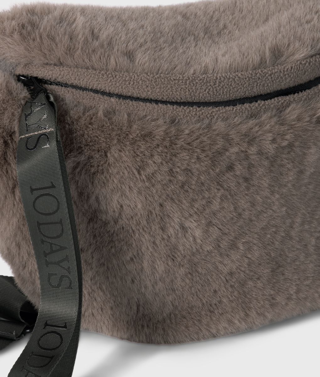 10DAYS Fluffy Fanny Pack – Bild 2